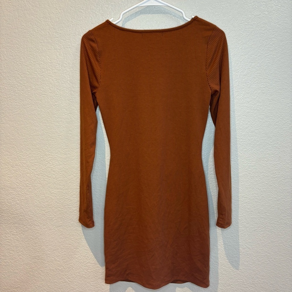 New Good Luck Gem Sample Dress - Picture 3 of 3